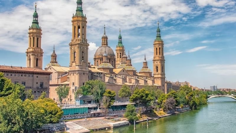 Air Europa Zaragoza Office in Spain