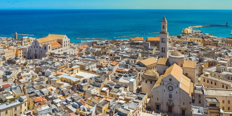 Discover Airlines Bari Office in Italy
