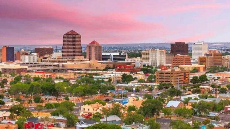 Frontier Airlines Albuquerque Office in Mexico