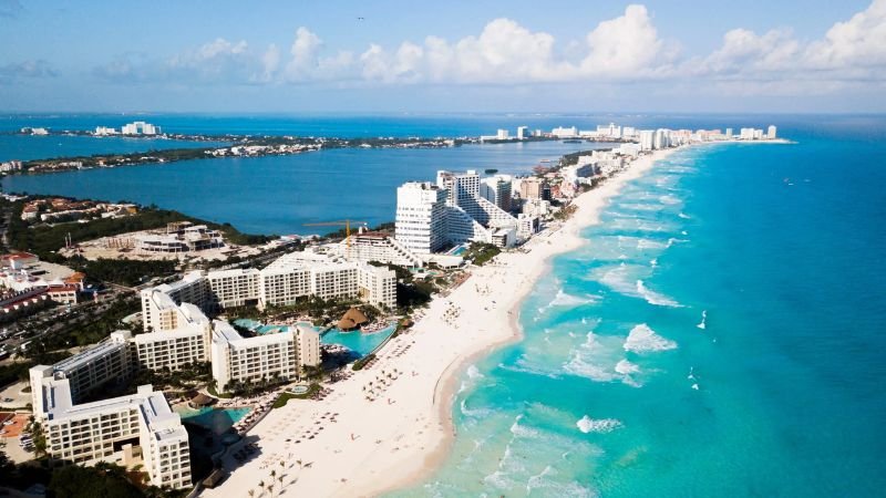 Frontier Airlines Cancun Office in Mexico