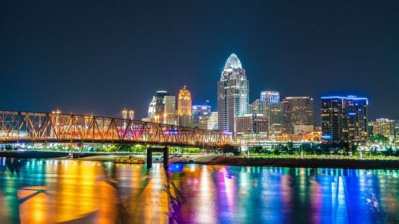 Frontier Airlines Cincinnati Office in Ohio