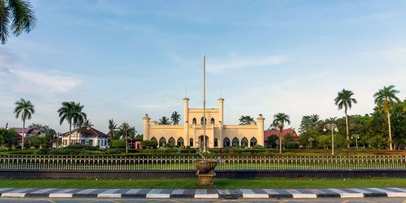 Garuda Indonesia Pekanbaru Office In Indonesia