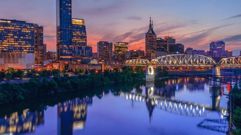 Garuda Indonesia Semarang Office In Indonesia