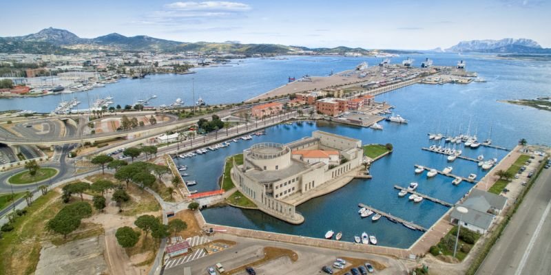 Wizz Air Olbia Office In Italy