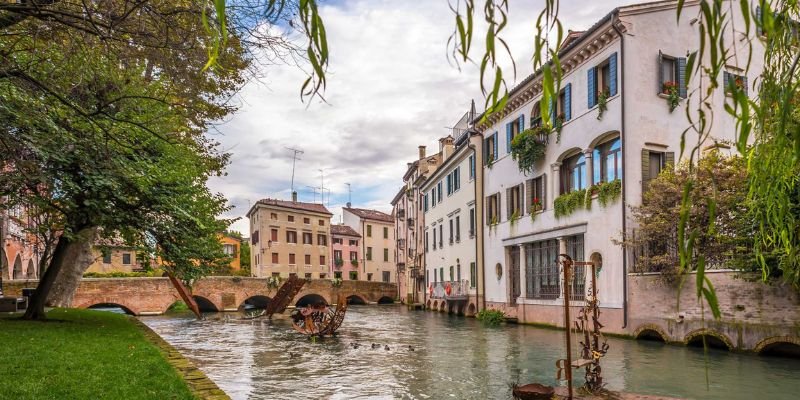 Wizz Air Treviso Office In Italy