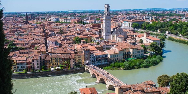 Wizz Air Verona Office In Italy